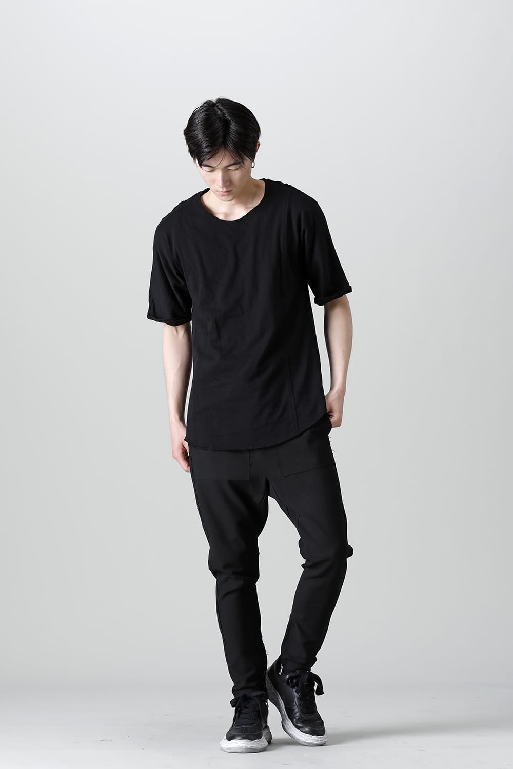 L19-Black | Ragran Cutsew Black | ASKyy | Online Store - FASCINATE