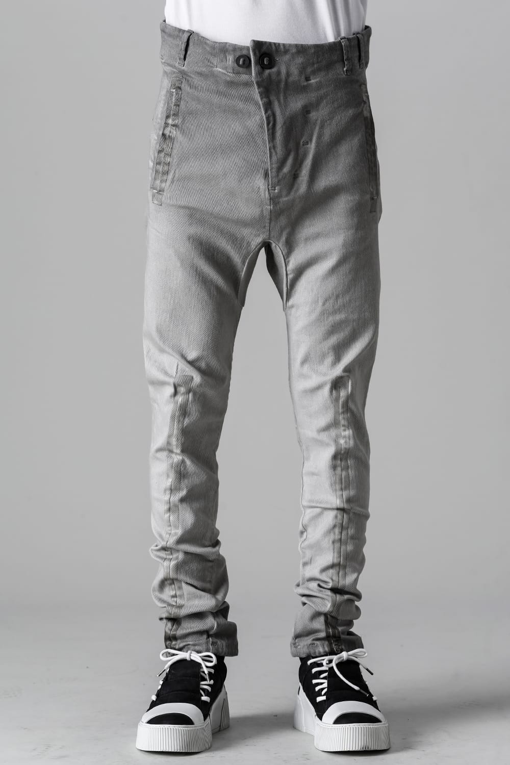 P11-F1939-FADED-WEHR-GRUN P11 F1939 FADED WEHR GRÜN BORIS BIDJAN