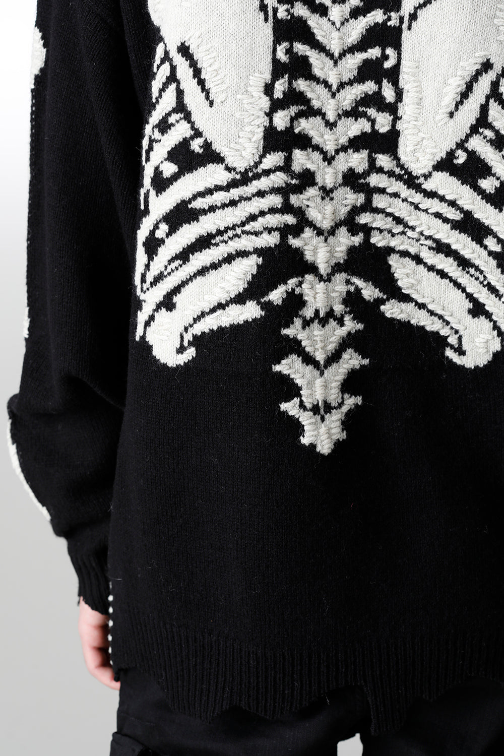 SM-A22-0000-094 | VLONE × ©SAINT M×××××× BONE Knit | SAINT Mxxxxxx 