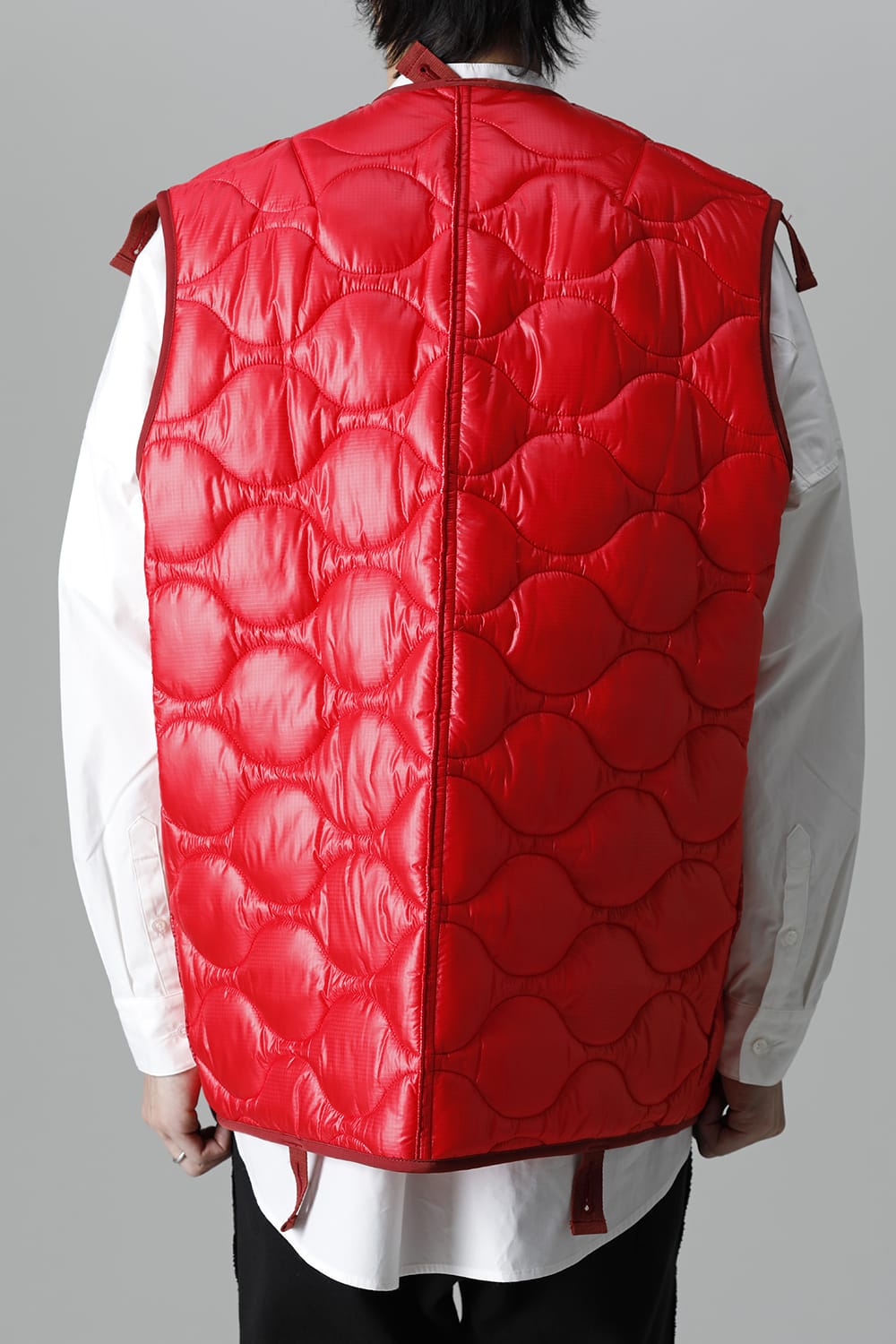 sj-00011-Red Oversized Quilting Liner Vest. Red