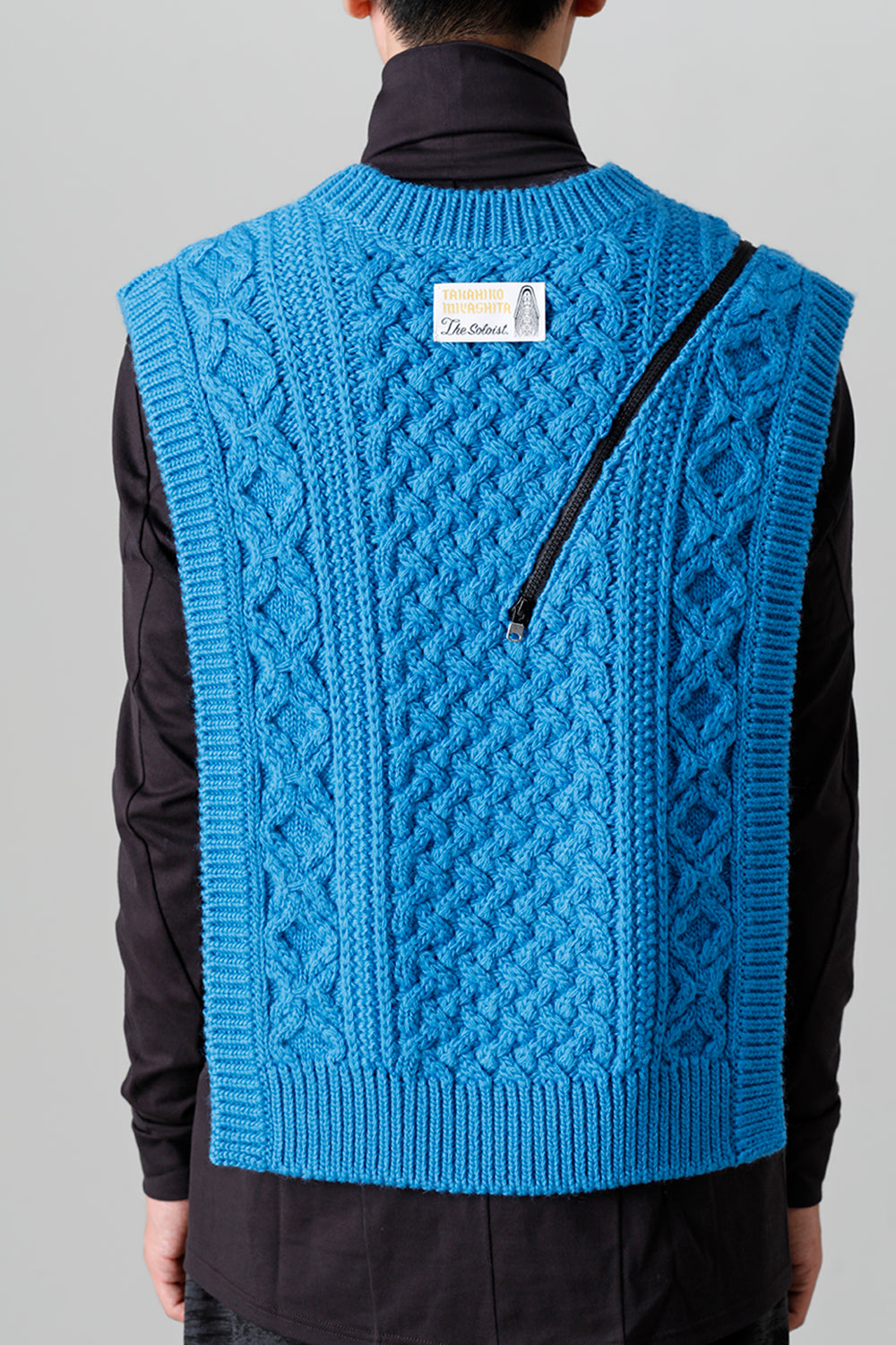 sk.0002AW22-L.Blue | reverse double zip aran pattern vest L.Blue 