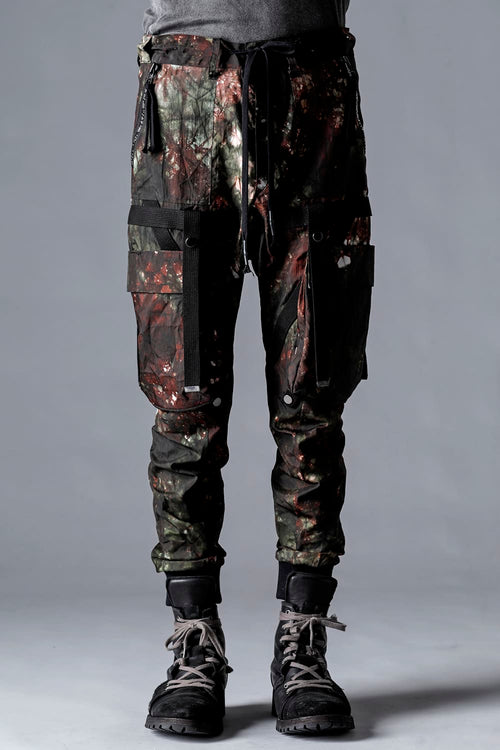 Mud-Dyed Nylon Ox-Detachable Cargo Pocket Jog Trousers Moss Black - D.HYGEN