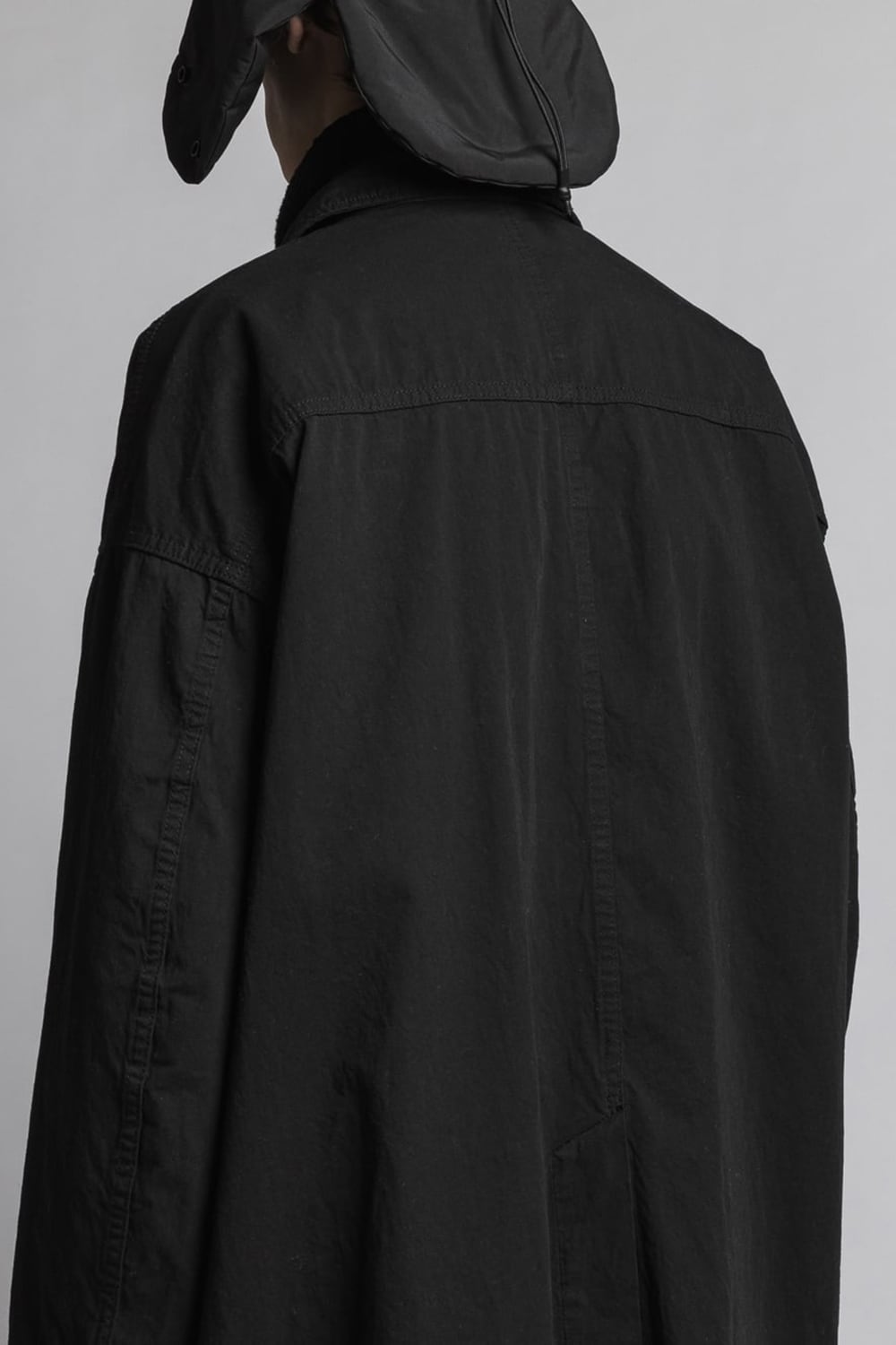 VI-3390-06-Black | CORDURA'NYCO' Chester coat Black | The Viridi