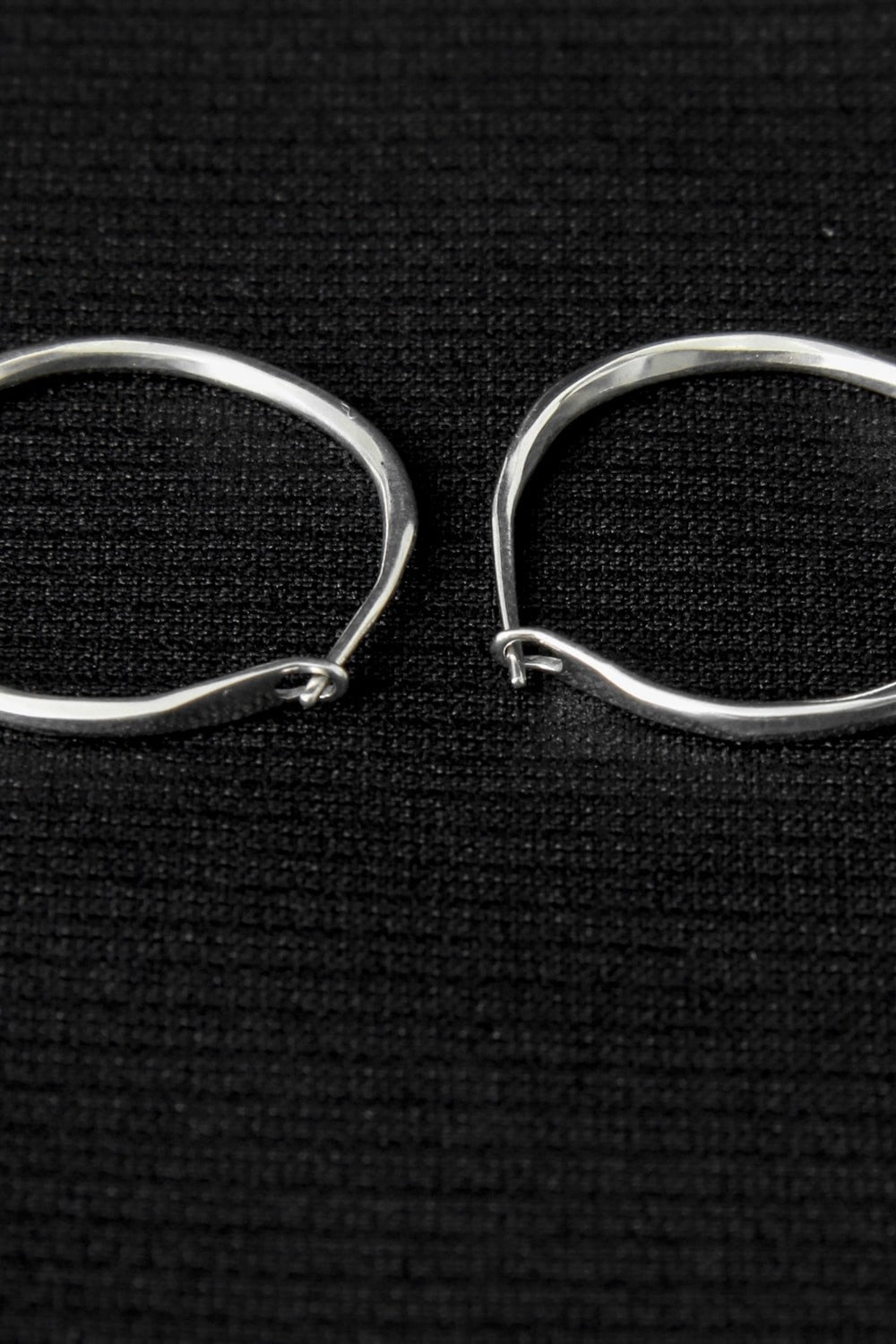 Hoop Earrings Fine Hammered