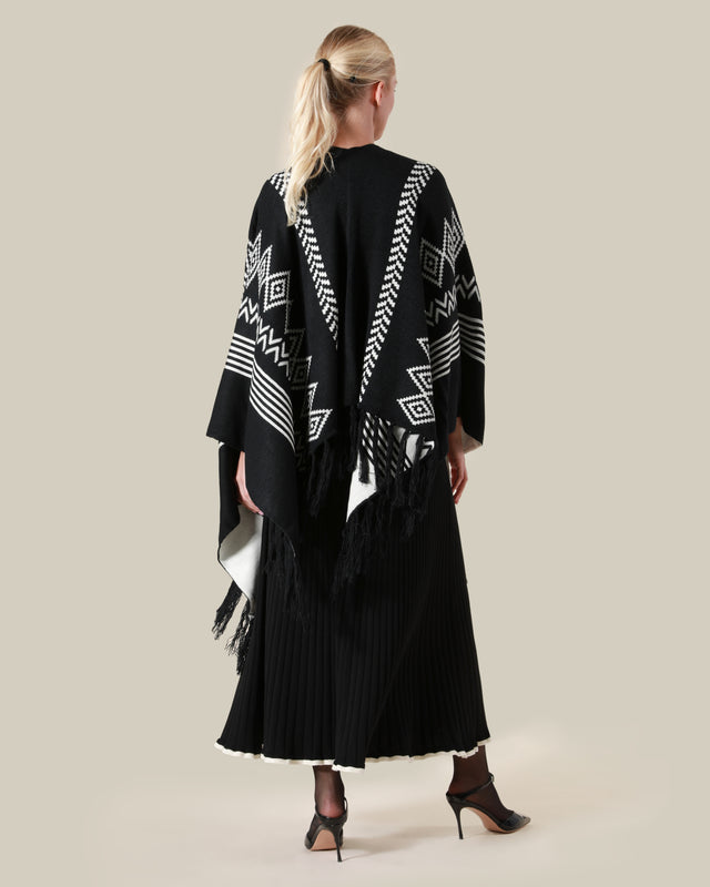 Picture of Geometric Patterned Poncho