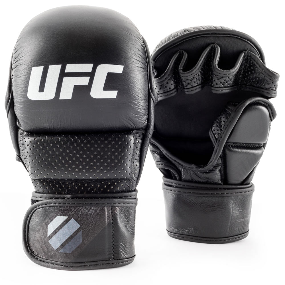UFC PRO MMA Safety Sparring Gloves Größe S/M UHK-75194
