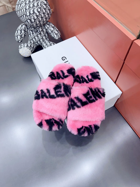LV Mink Slippers - Pink – Azure Luxuries