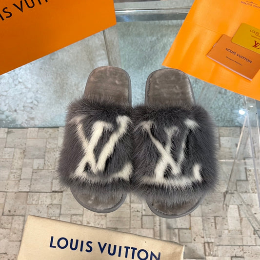 LV Mink Slippers - Brown – Azure Luxuries