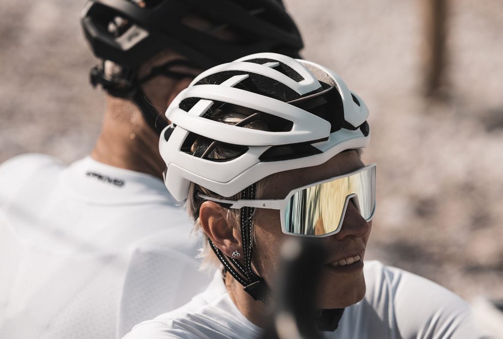 How to choose the right pair of cycling glasses