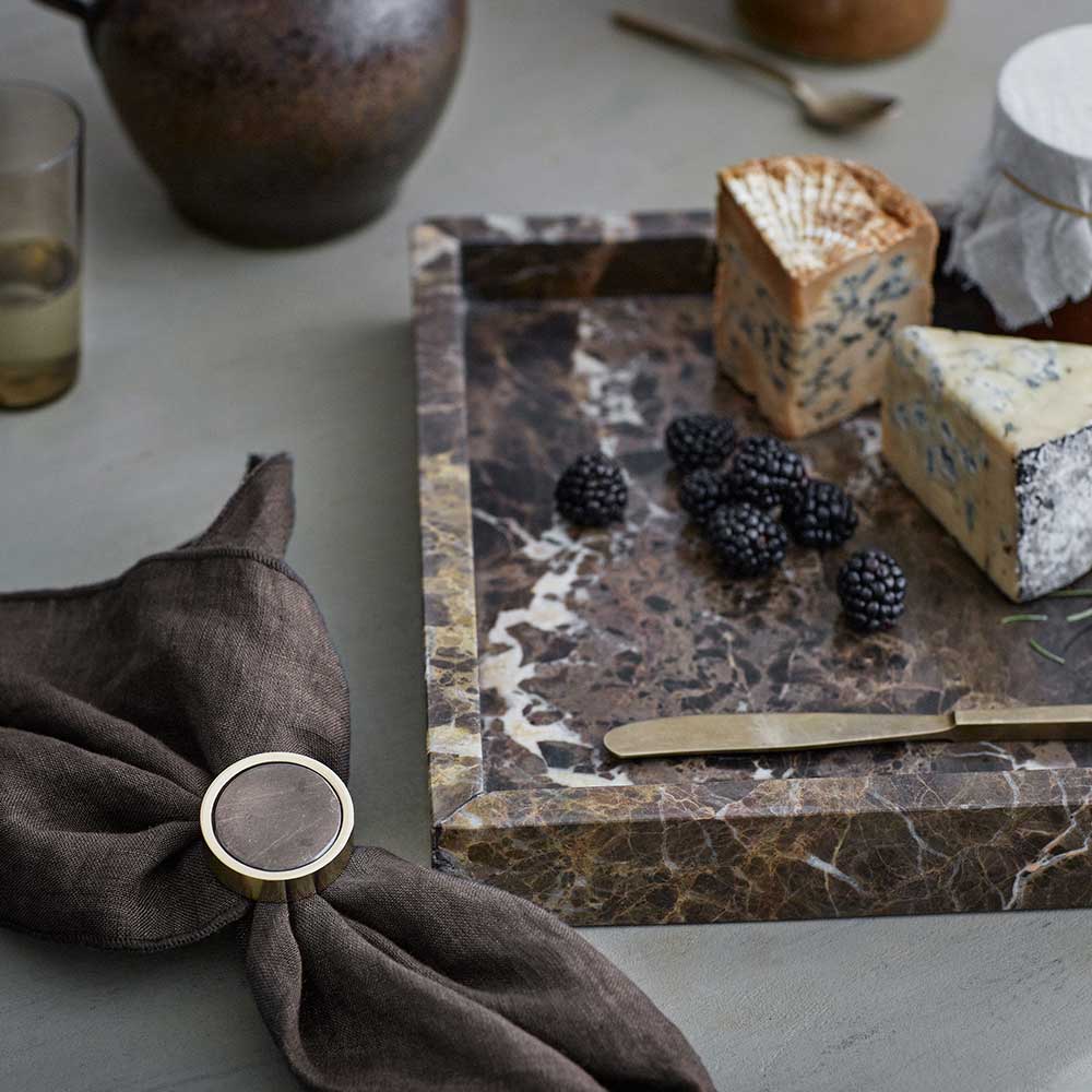 Billede af Jilly Marble Tray Toffee Brown - Kvadratisk, Cozy Living Copenhagen