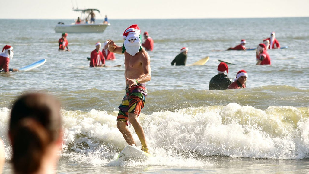 surfing-santa-wiji-surf-florida