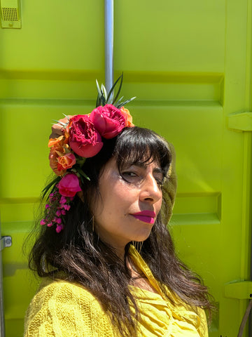 Pilar of Gorgeous and Green and a hair piece