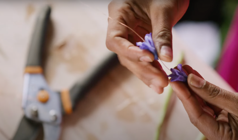 Using naked wire to wire freesia flowers in a chain by Pilar Zuniga of Gorgeous and Green