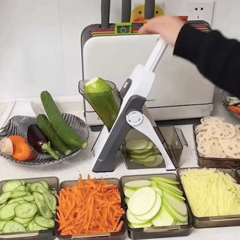 Durable vegetable cutter