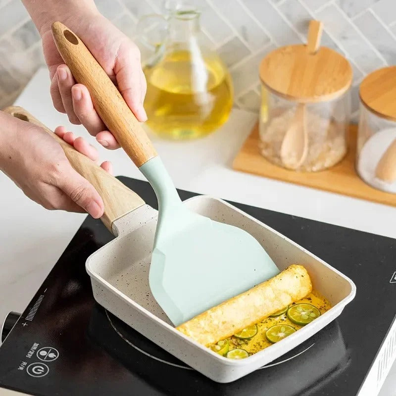 Spatule-cuisine-polyvalent-unique