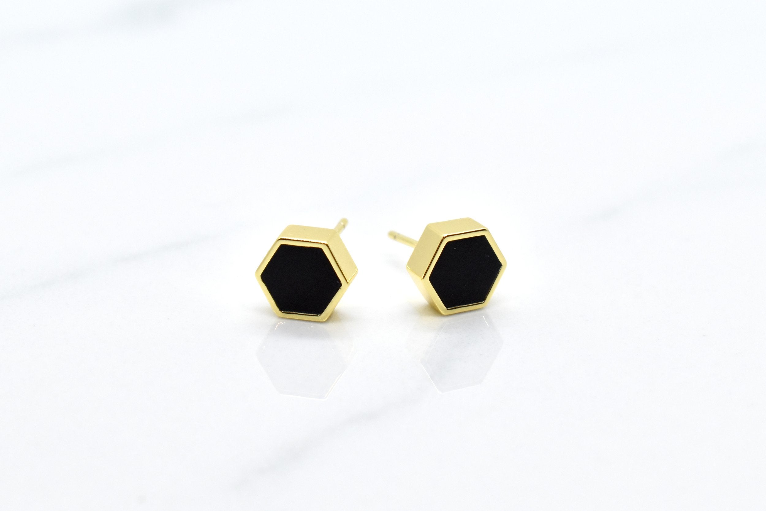Triangle Stud Earrings in 14k Gold and Black – Cold Gold