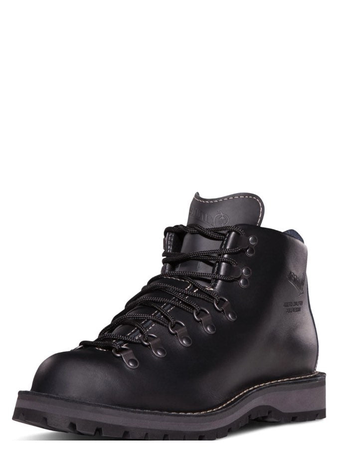 danner mountain light black