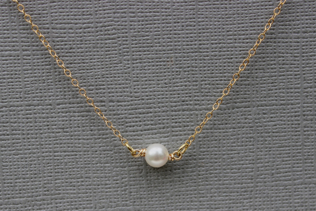 Single Pearl Necklace – Designed By Lei