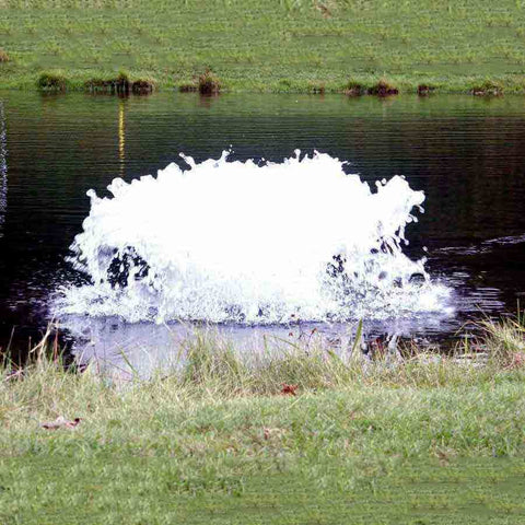 Kasco 4400AF 1 HP Pond Surface Aerator in pond