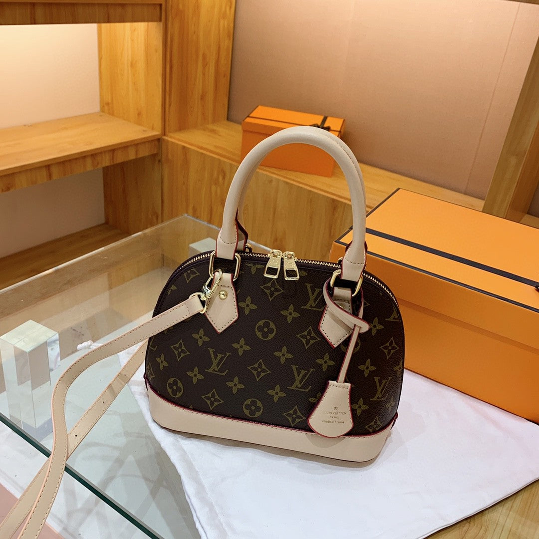 LV Louis Vuitton Fashion High Quality Crossbody Handheld Shell Bag