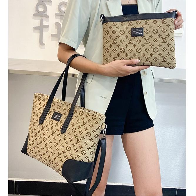 LV Louis Vuitton Fashionable and high-quality crossbody handbag 