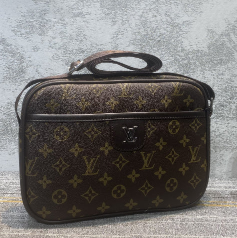 LV Louis Vuitton Fashion Leather Chain Crossbody Shoulder Bag Satchel