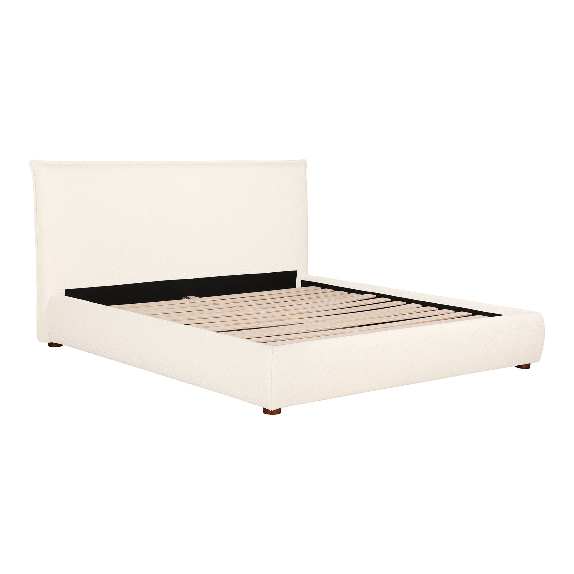 Queen Bed for a Serene Dreaming Experience