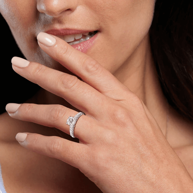 Buy Diamond Rings Online - Couple Rings| Jos Alukkas Online Shopping