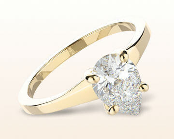 widening solitaire engagement ring