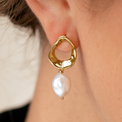 How to Tell if Pearls are Real - Pearl Drop Earrings - Mathilde