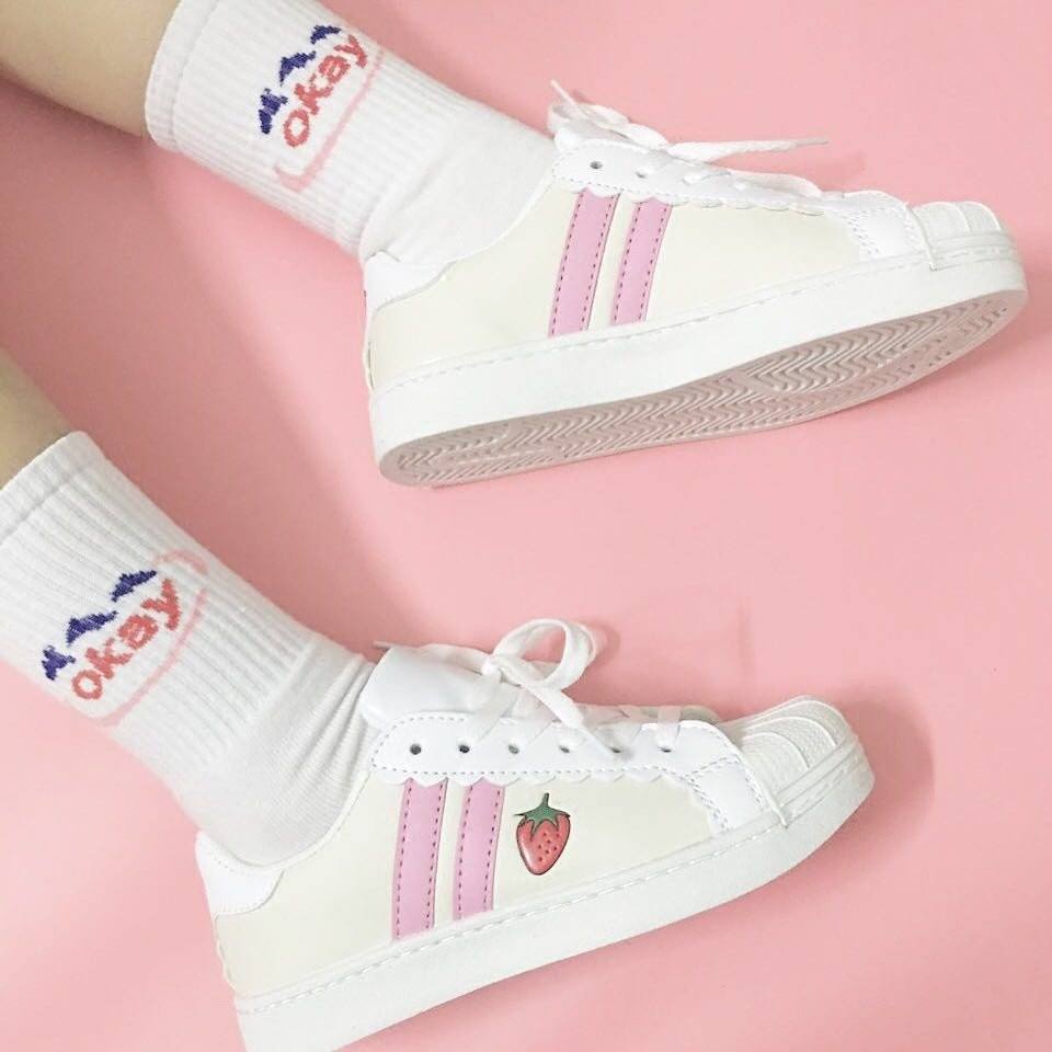 Kawaii pink strawberry sneakers SD00616