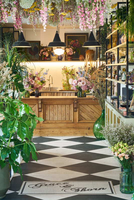 Grace Thorn East London Florist Same Day London Delivery