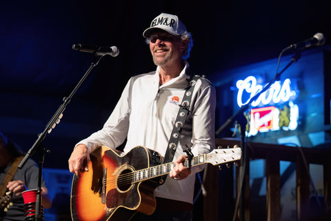 Toby Keith live at Hollywood Corners, June 30, 2023 (photographer: Suzanne Cordeiro)