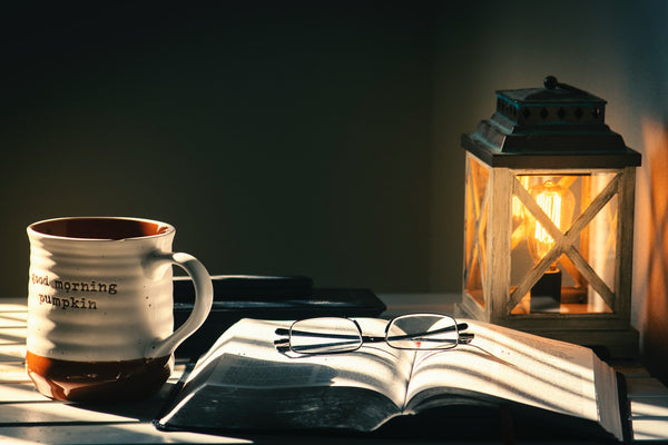 Bookworm Gift Ideas - Reading Lamps