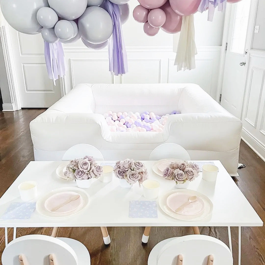 Inflatable Ball Pit (4x4ft)