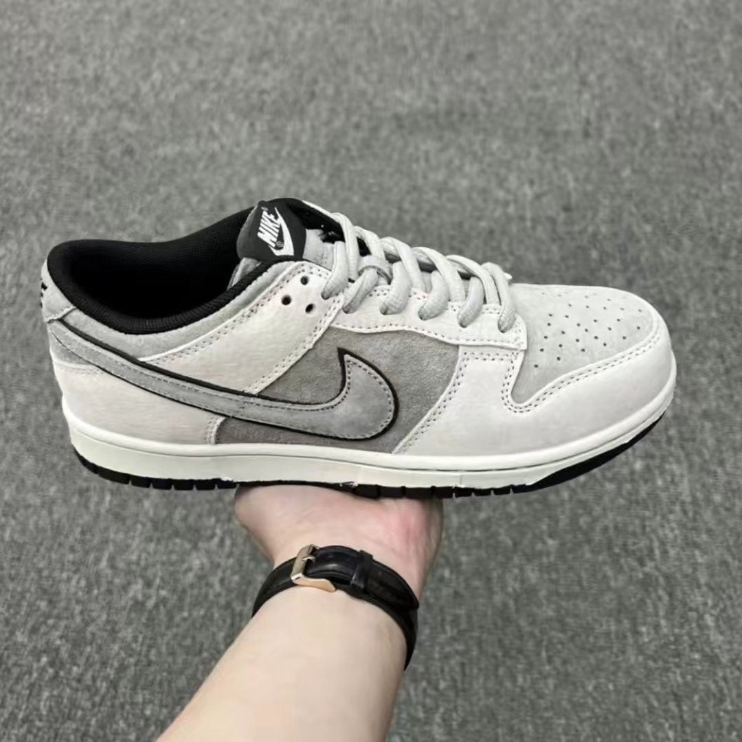 NIKE Fashion Breathable Light Sneakers Sport Shoes Unisex