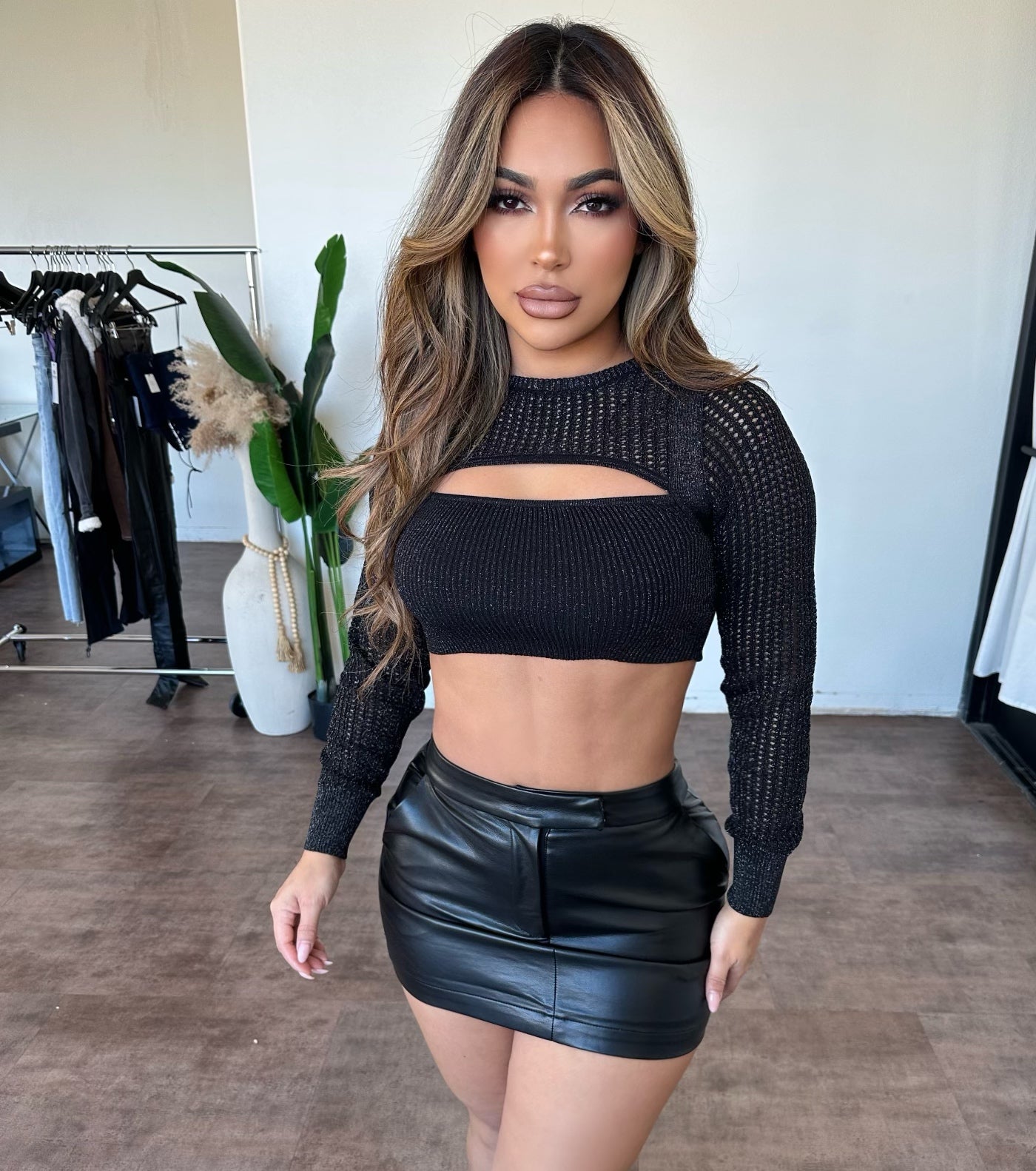 Frankie Sweater Croptop(Metallic Black)