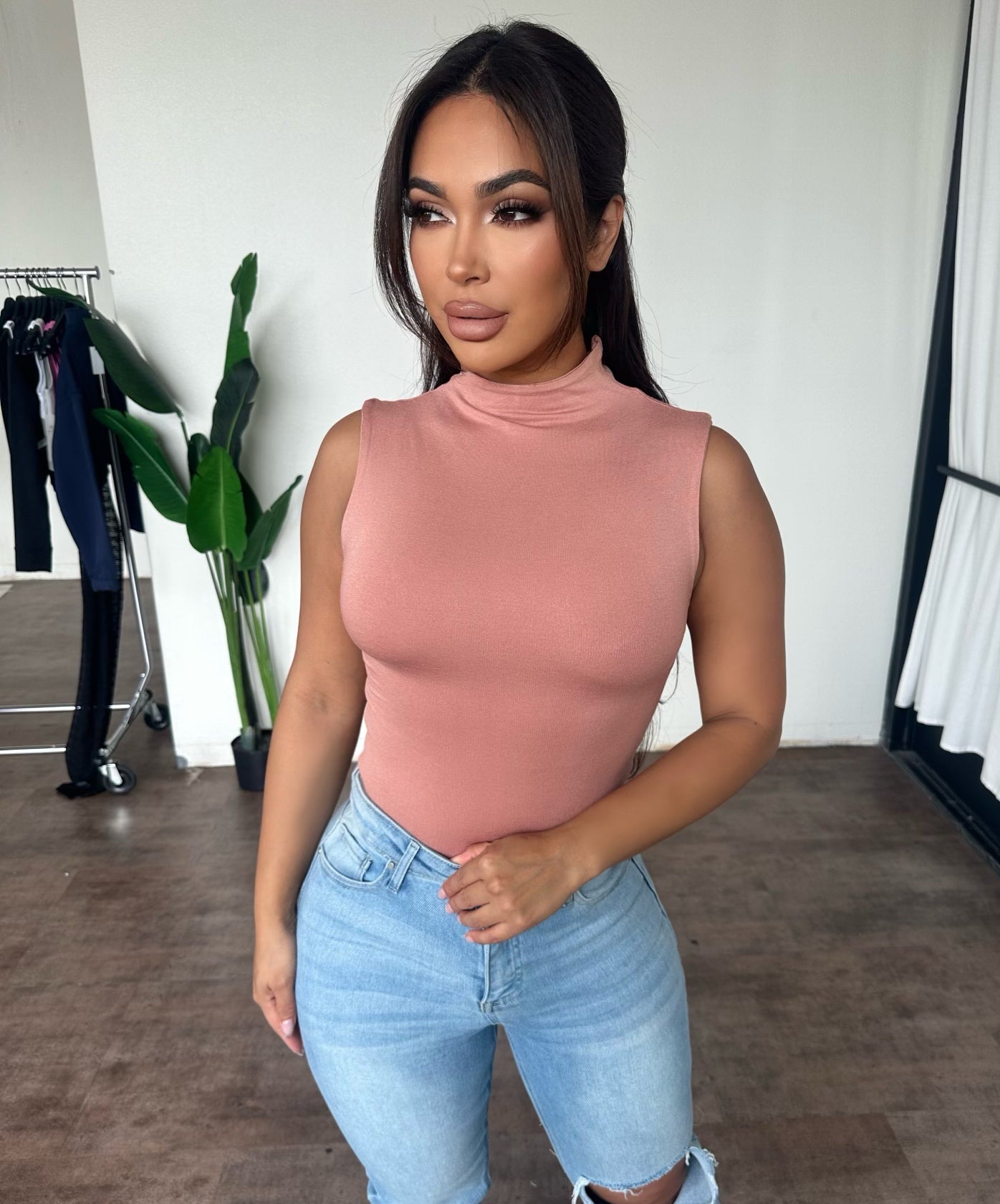 Kailey Sleeveless Bodysuit (Sand Blush)