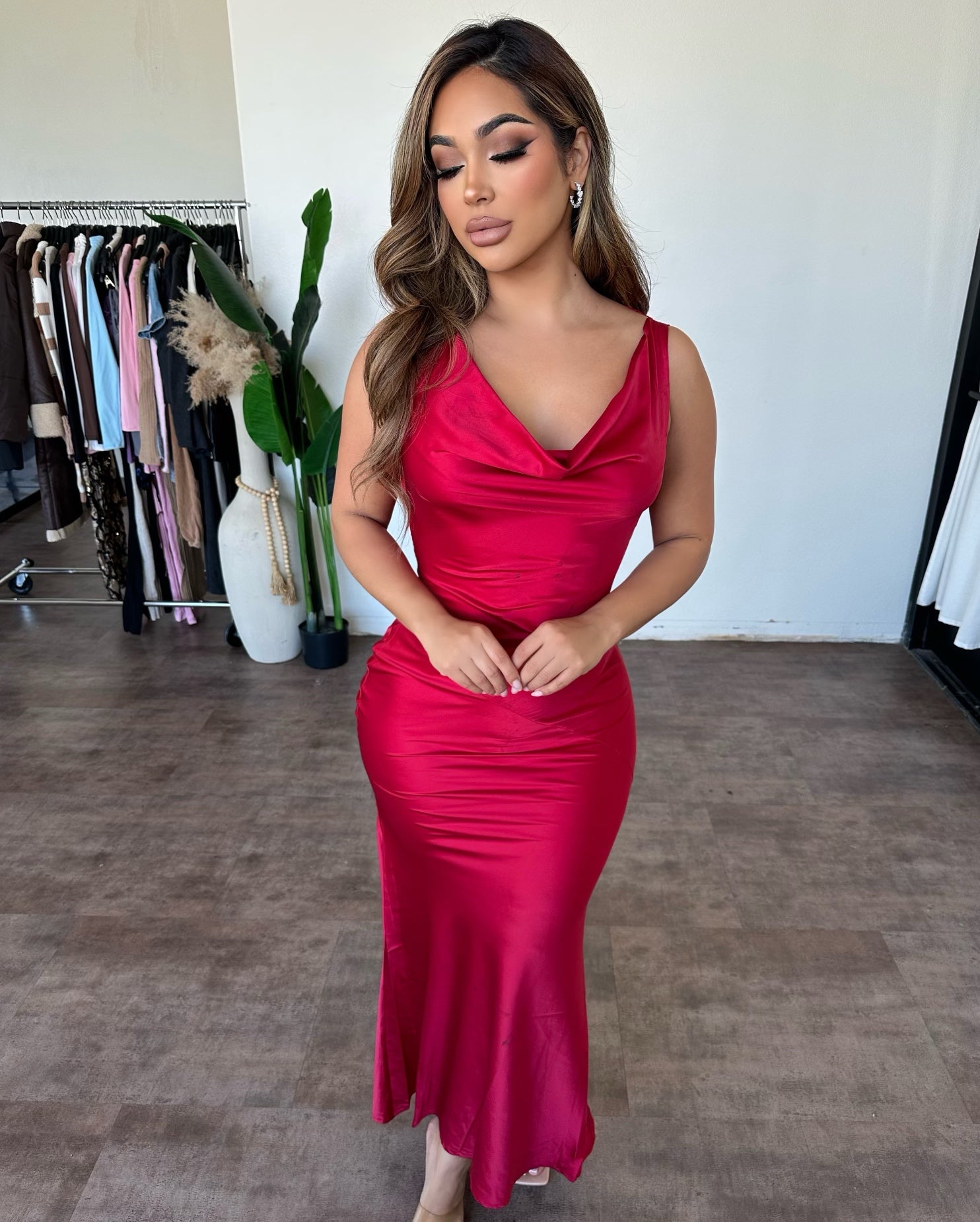 Gina Dress (Garnet)