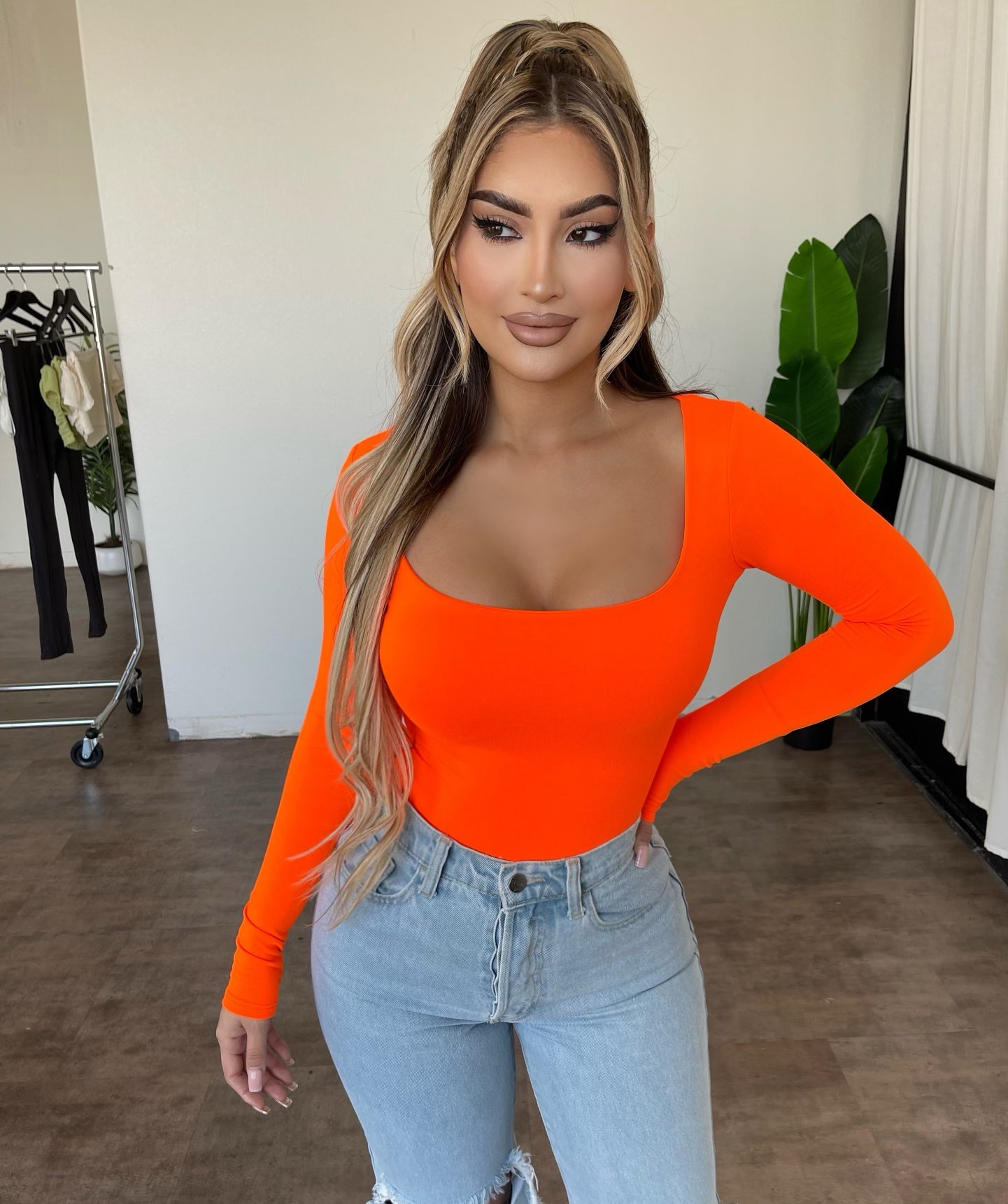 Megan Longsleeve Top(Bright Orange)