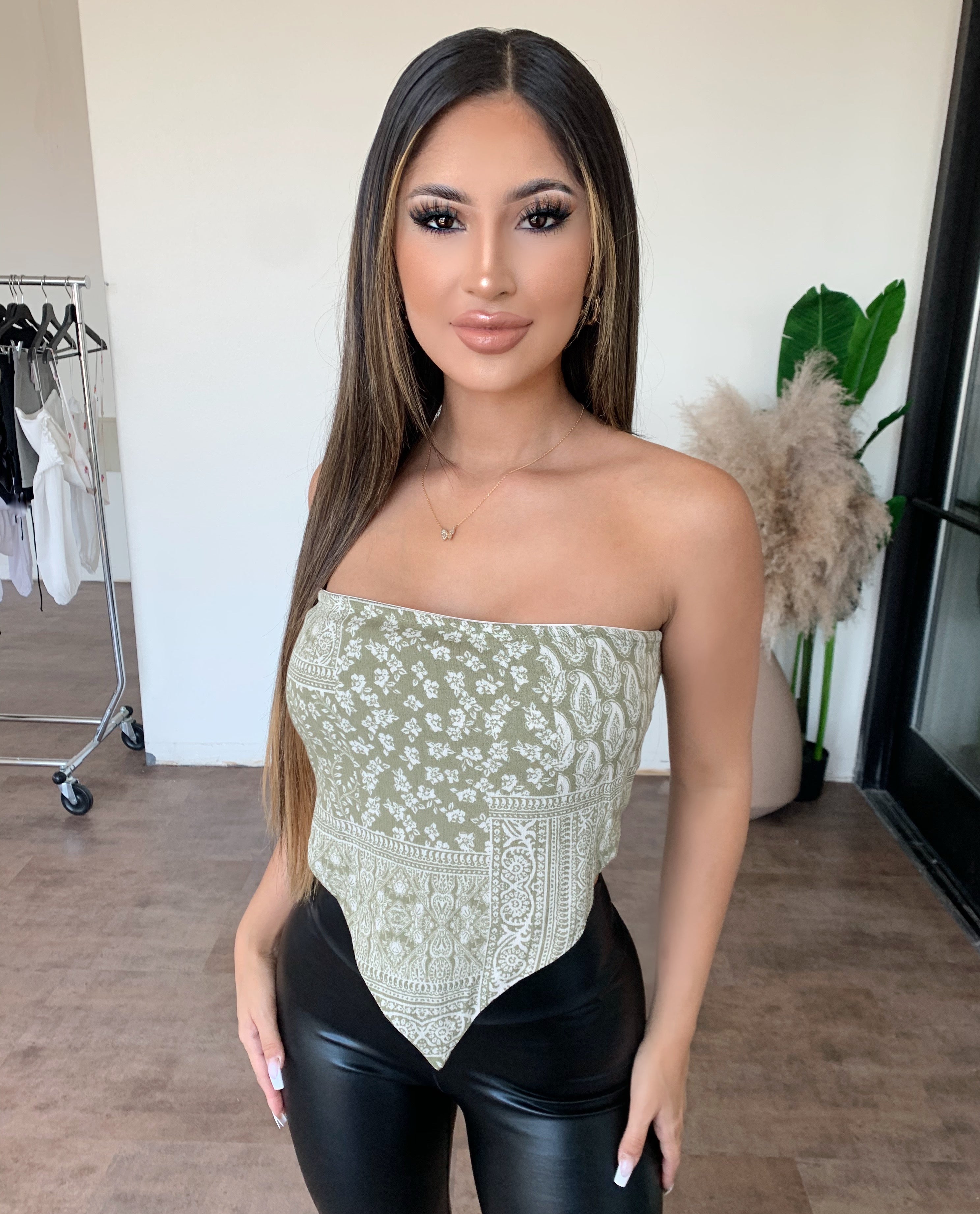 Allison Tube Top(Olive)