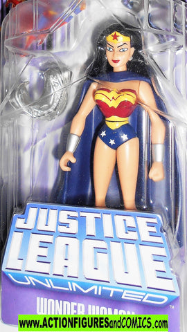 Wonder Woman 10cm Figure With Golden Lassoo Schleich Justice League 