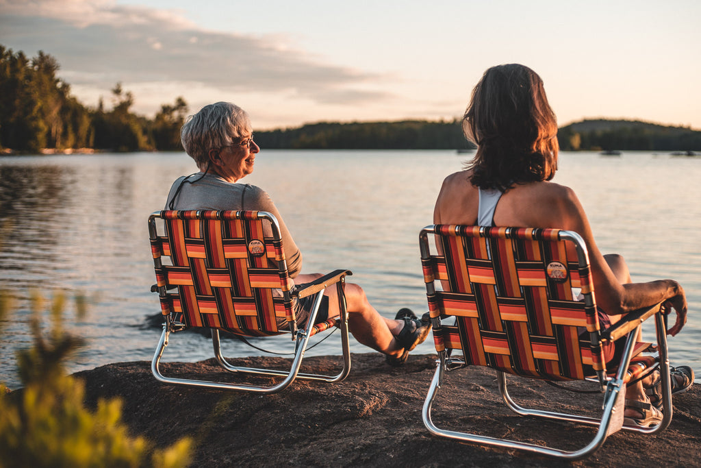 Low Backtrack Kuma Chair by the lake