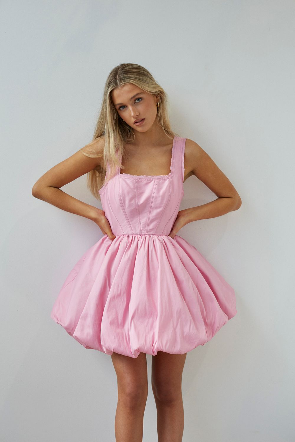 Suzette Bubble Mini Dress  Pink – dresshireaustralia