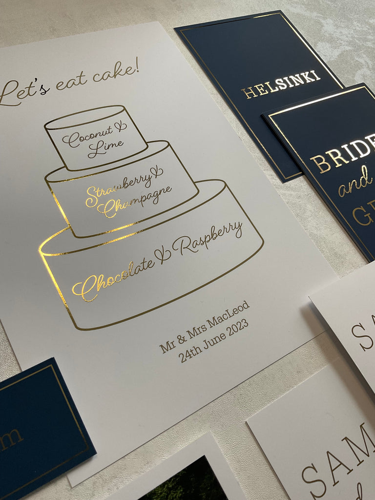 White and gold foil 3 tier wedding cake flavour sign