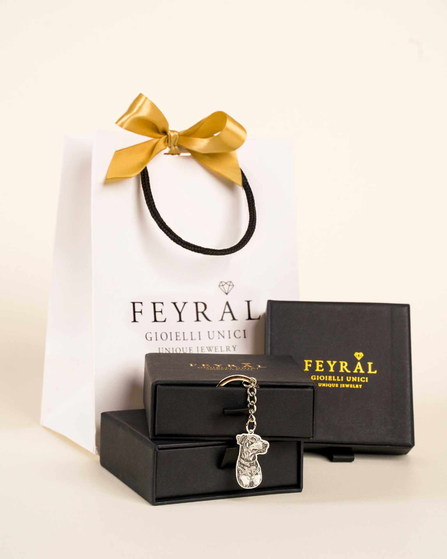 Love Bundle: Keychain + Gift Bag - Feyral US product image