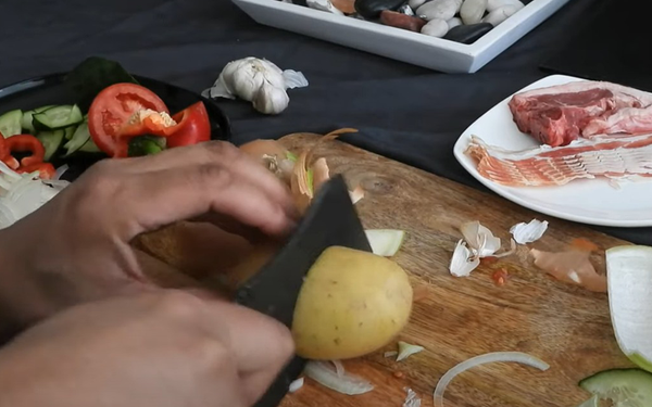 outdoor kitchen knife