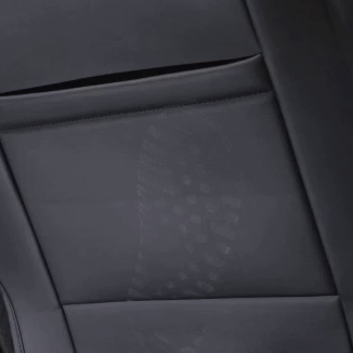 seat-covers-footprint_1online-video-cutter.com-ezgif.com-video-to-gif-converter.gif__PID:edcb65ae-62c7-4330-9116-d29373d76930