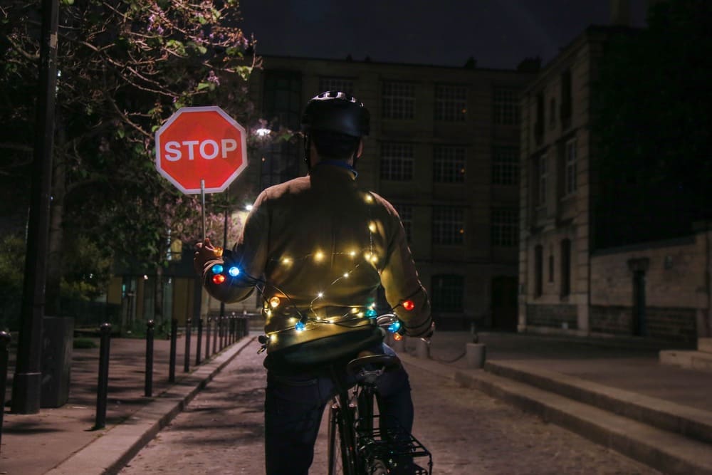 Problématiques visibilité rue paris vélo trottinette électrique