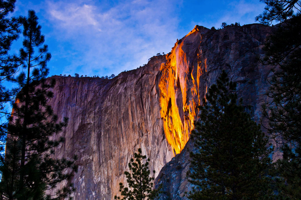 Firefall Yosemite park